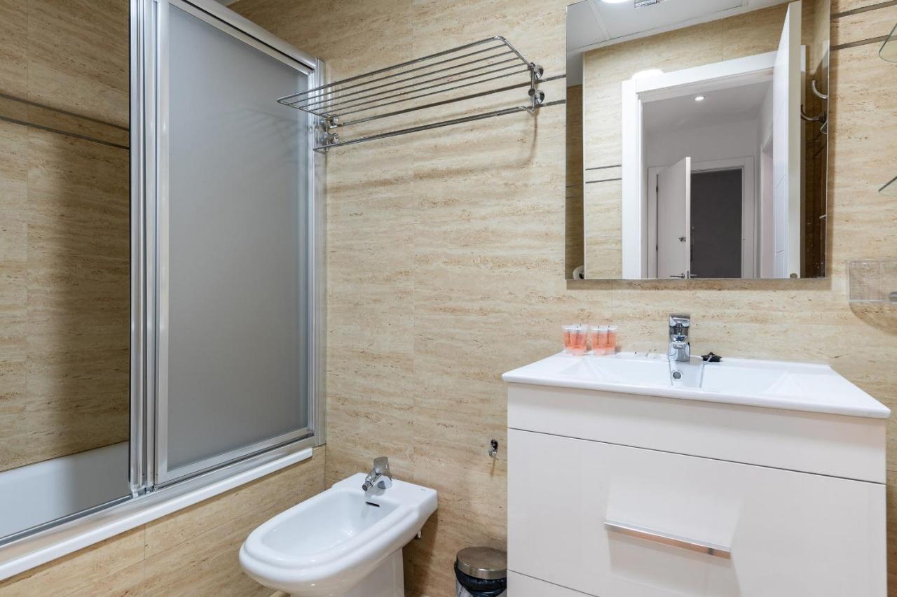 Central And Modern- 2 Bedrooms 1 Bathroom - Mintystay- Sol Мадрид Екстер'єр фото