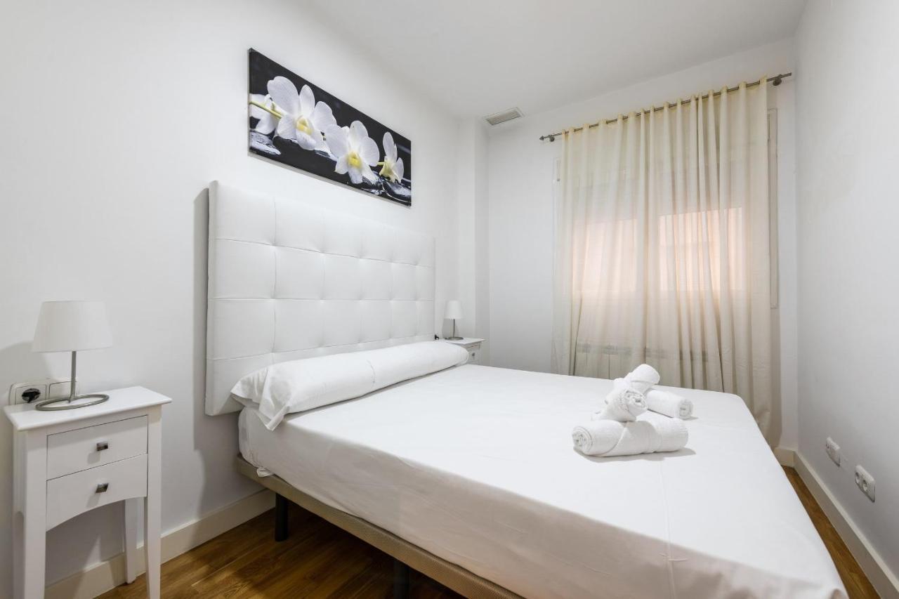 Central And Modern- 2 Bedrooms 1 Bathroom - Mintystay- Sol Мадрид Екстер'єр фото